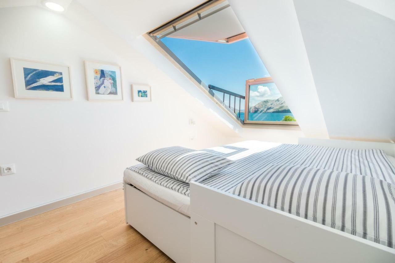 Seaview Apartments Baska ภายนอก รูปภาพ