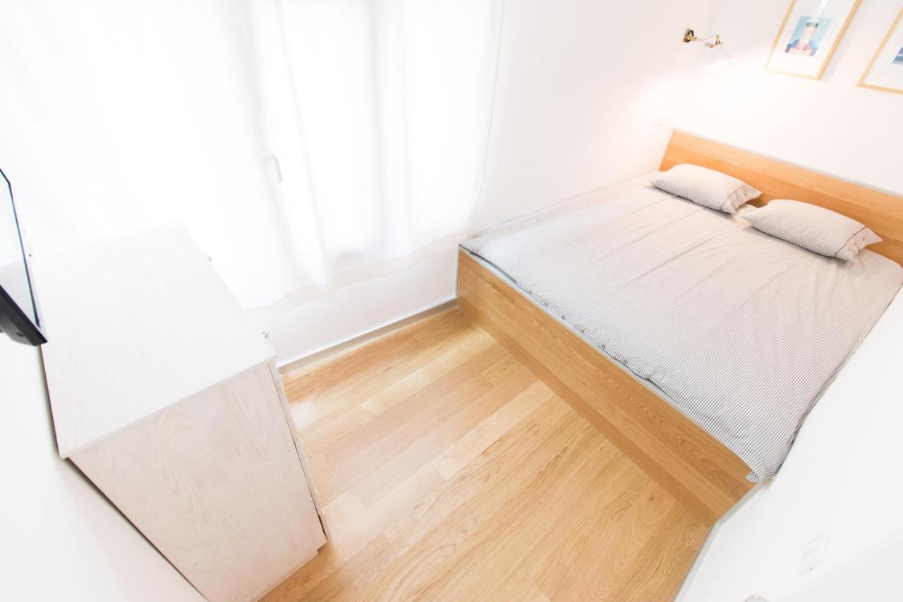 Seaview Apartments Baska ภายนอก รูปภาพ